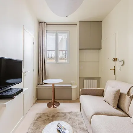 Montmartre-bail Mobilite-studio-2 People-renovated *